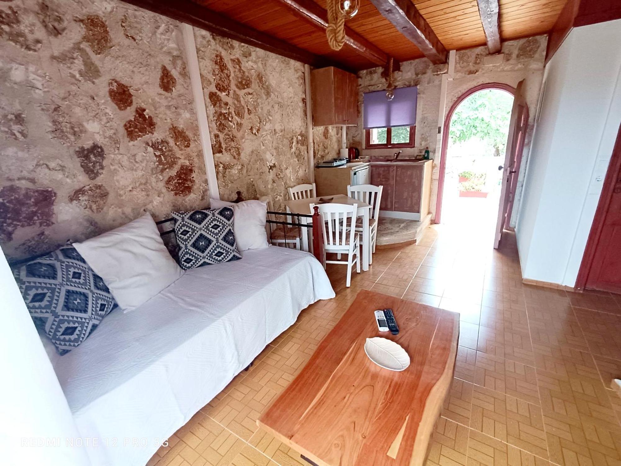 Spasmata Village Stone Maisonette Minia Ngoại thất bức ảnh