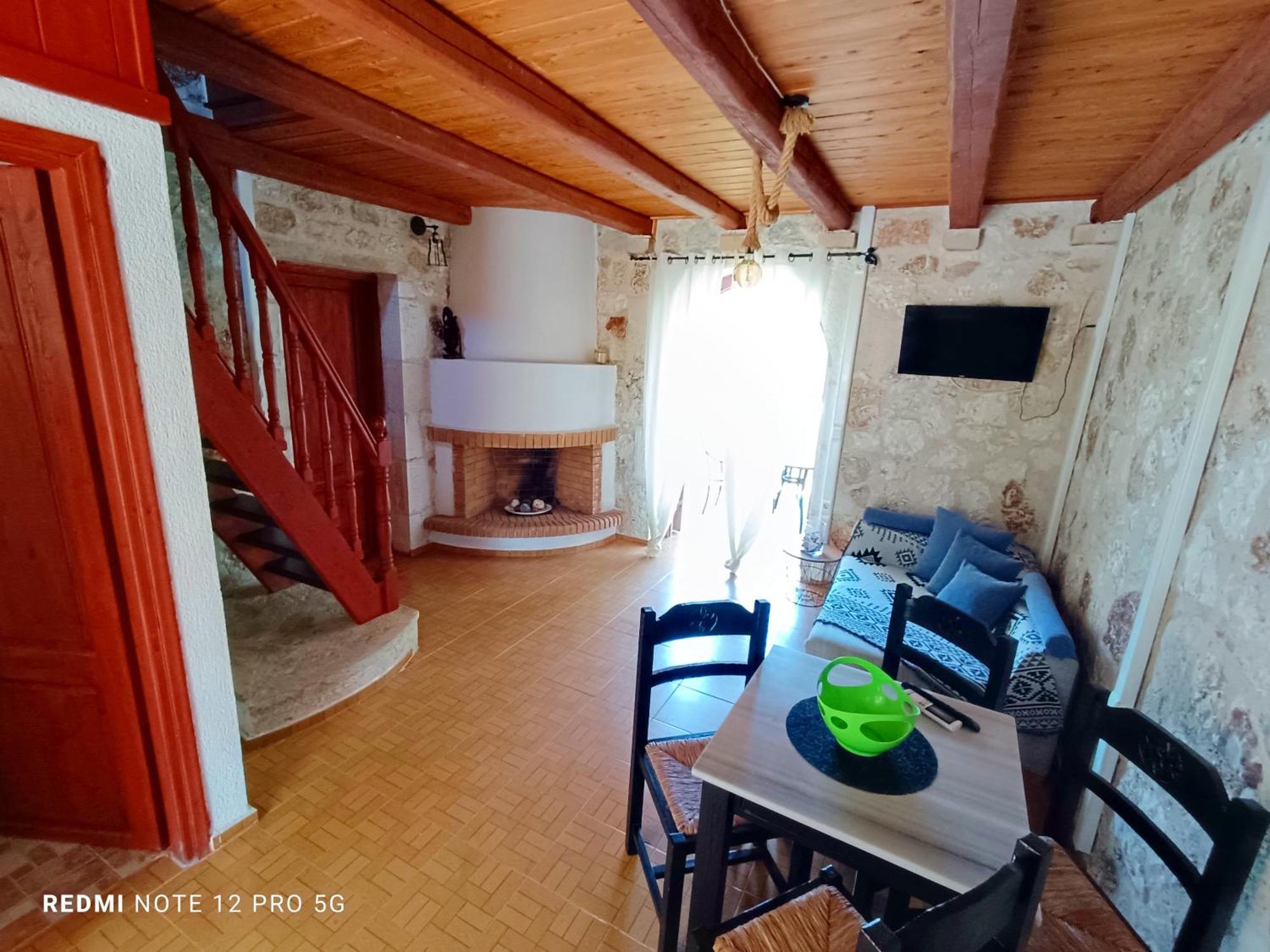 Spasmata Village Stone Maisonette Minia Phòng bức ảnh