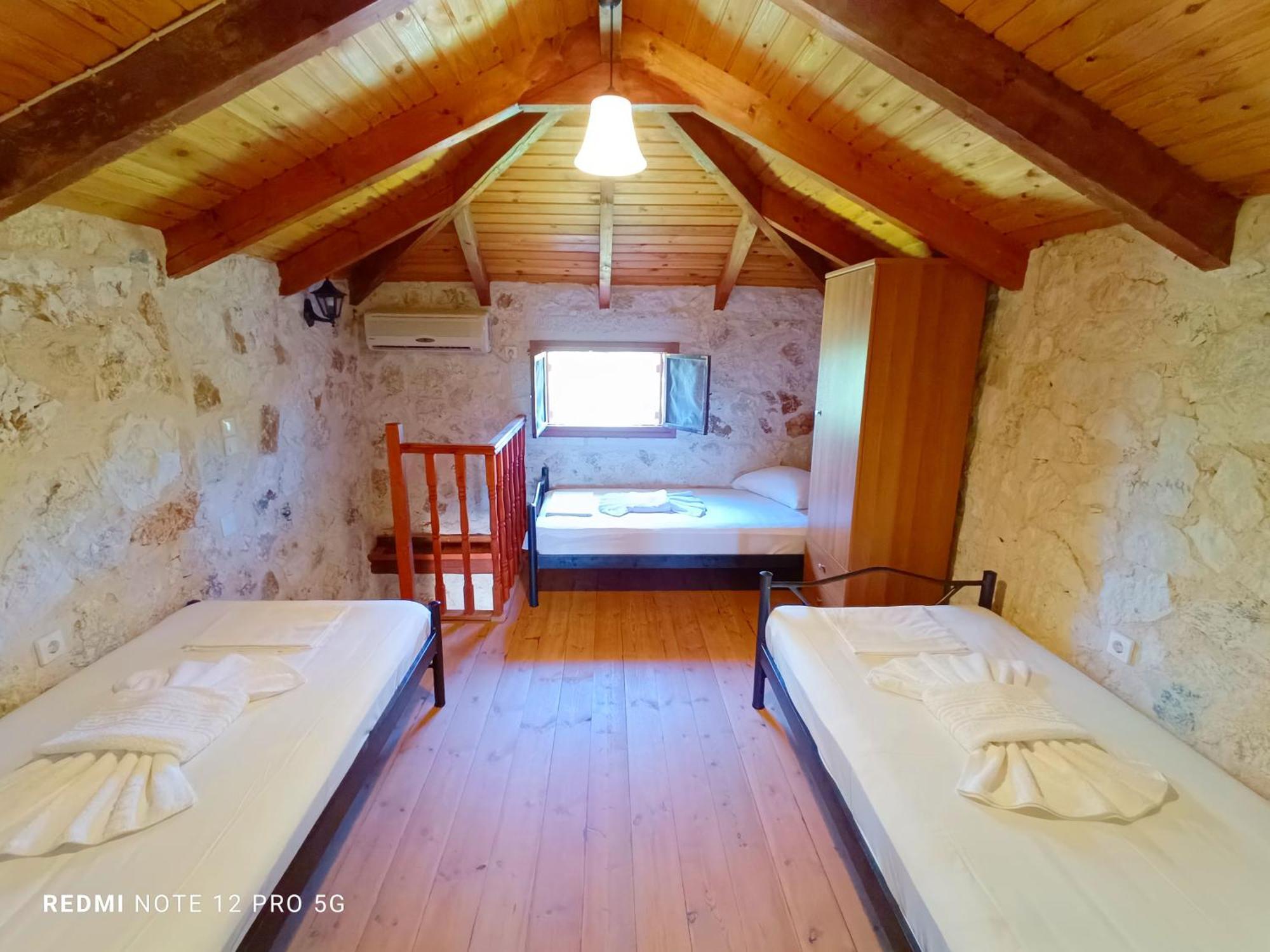 Spasmata Village Stone Maisonette Minia Phòng bức ảnh